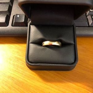 10K Yellow Gold Wedding Band